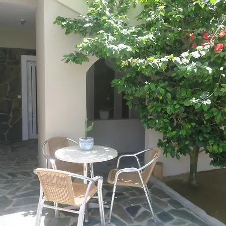 Maria Aparthotel 2*