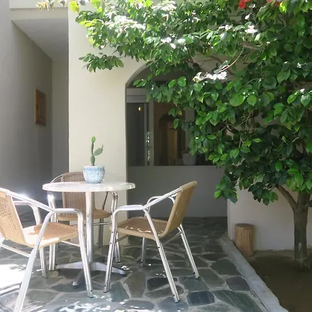 Maria Aparthotel