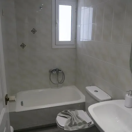 Maria Aparthotel 2*