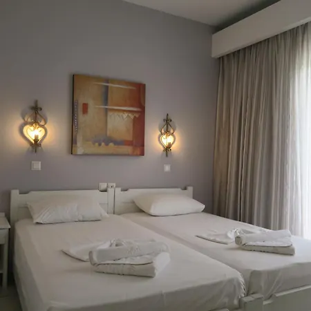 Maria Aparthotel Platanés