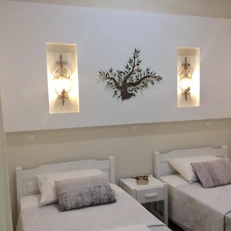 Aparthotel Maria 2*