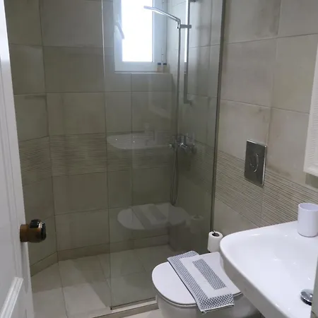 Maria Aparthotel 2*